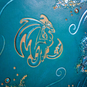 piste tapis dés cuir jdr jeu rôle dice dragon drake wyvern