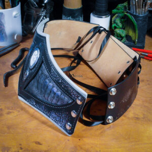 ceinture serre-taille pansière arcaniste cuir mage necromancien dragon
