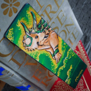 marque-page bookmark cuir lecture livre dino dinosaur paléo paléoart triceratops