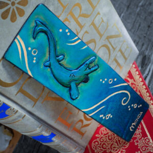 marque-page bookmark cuir lecture livre dino dinosaur paléo paléoart mausasaurus