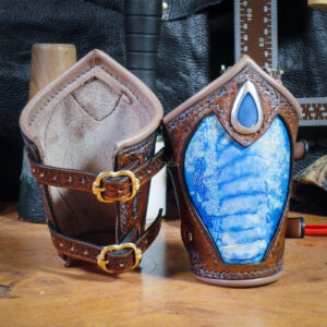 manchette bracelet brassard cuir dragon fée elfe miinda